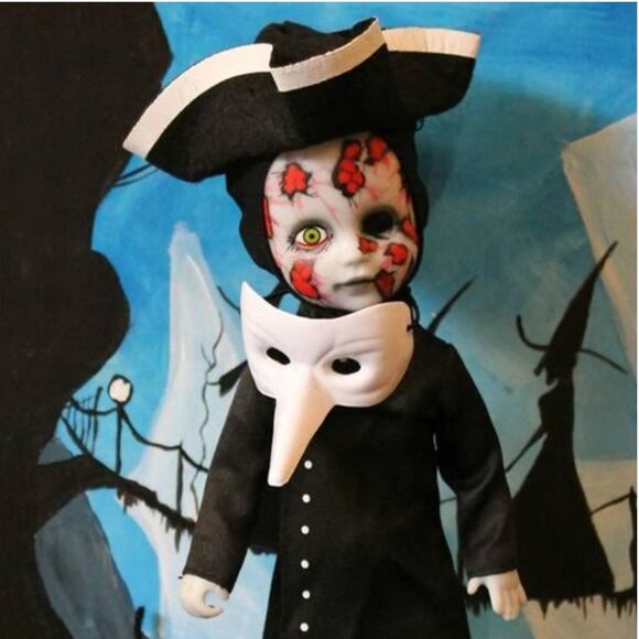 Living Dead Dolls Pestilence - Picture 13 of 14